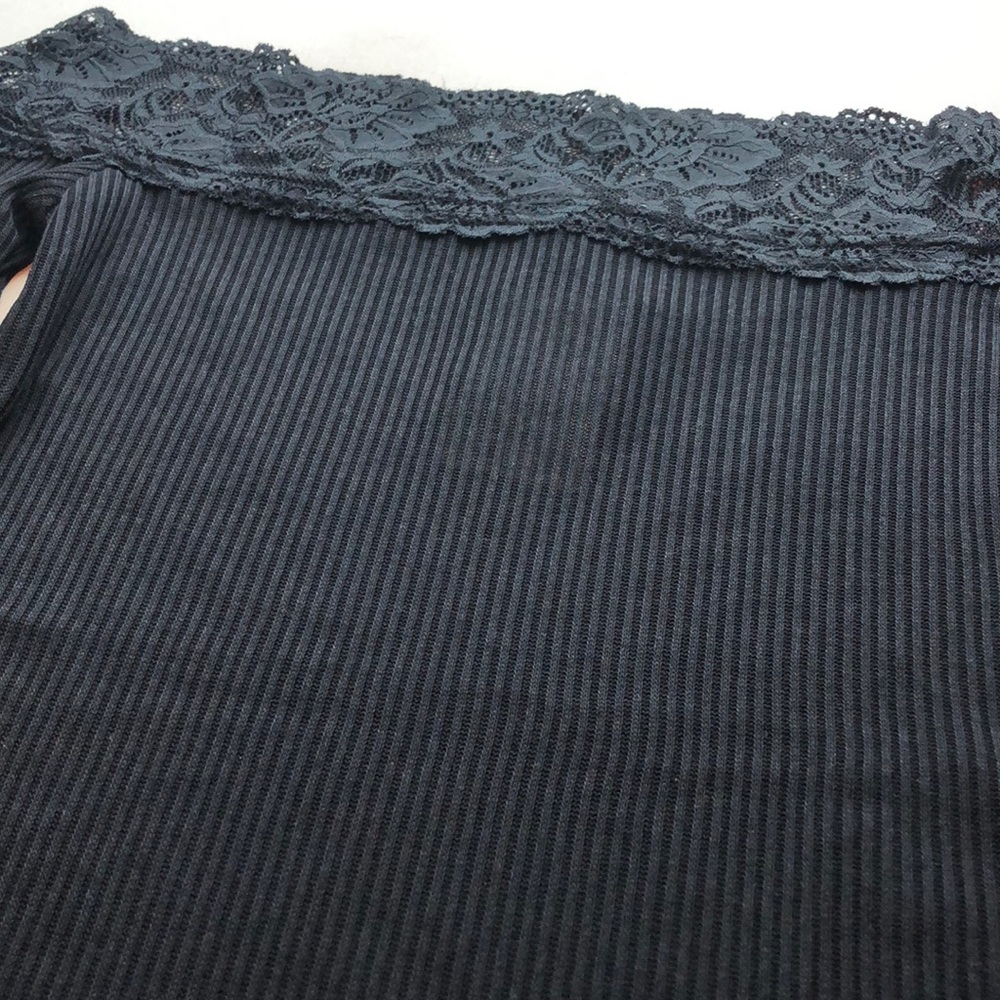 Long sleeve top - Picture 2 of 5